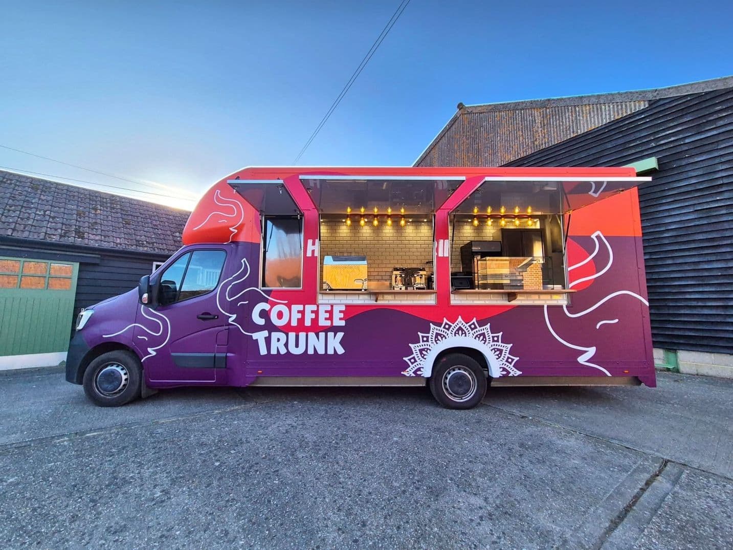 Professional food truck capturing special event moments