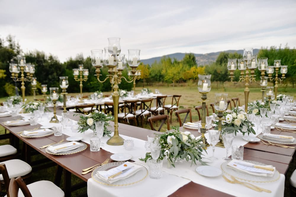 Getting-ready grazing table and drinks setup